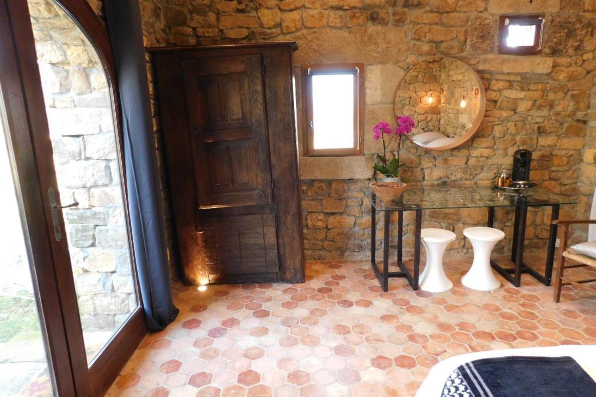 Chambre D'Hotes Les Cerisiers Vesseaux Экстерьер фото